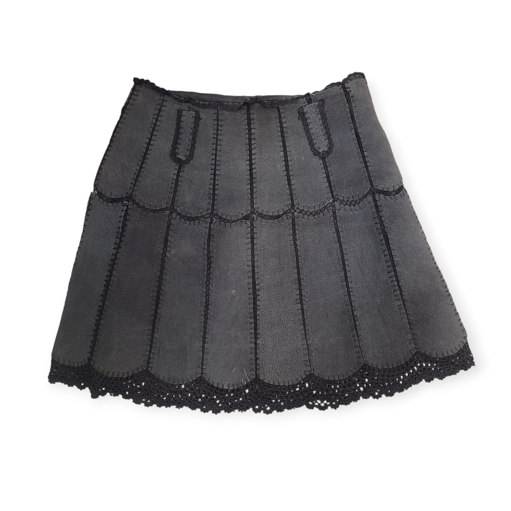 Vintage Suede Patchwork Miniskirt Crochet Lace Trim 70s Boho Black 38 EU Small - Picture 2 of 15
